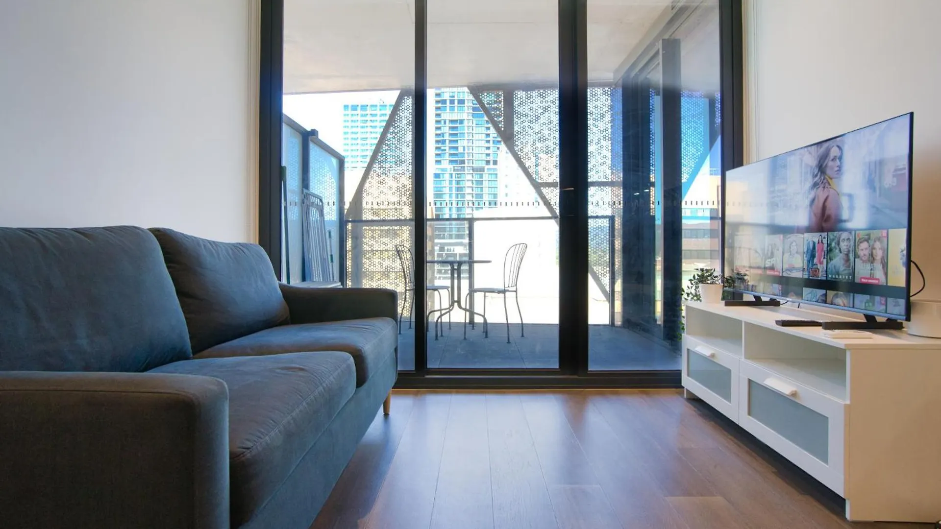 Adelaide City Central 1Br Apt Overlooking Rundle Mall